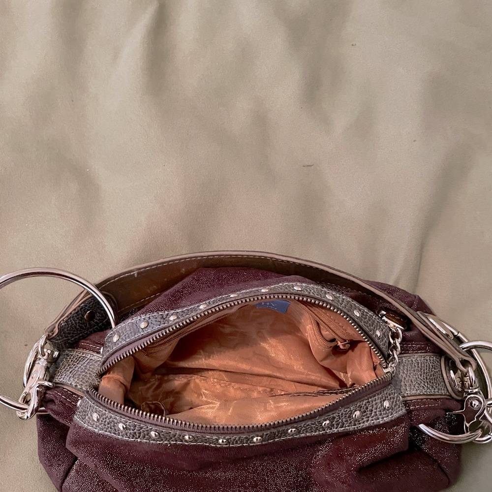 Handbag - Picture 3 of 3